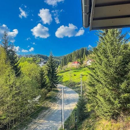 Hotel Lion Bukovel Exterior foto